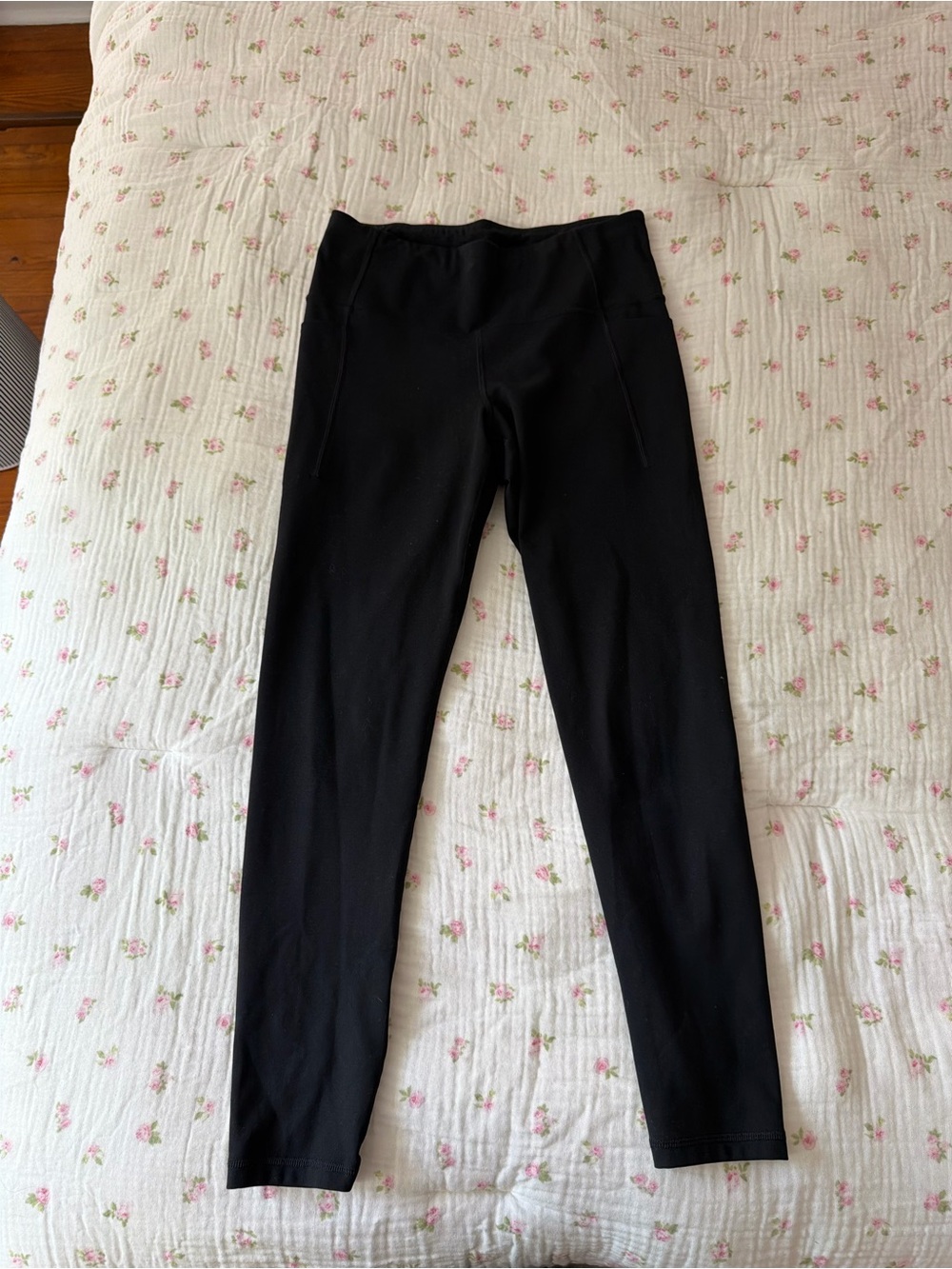 GAP Black Performance Leggings
